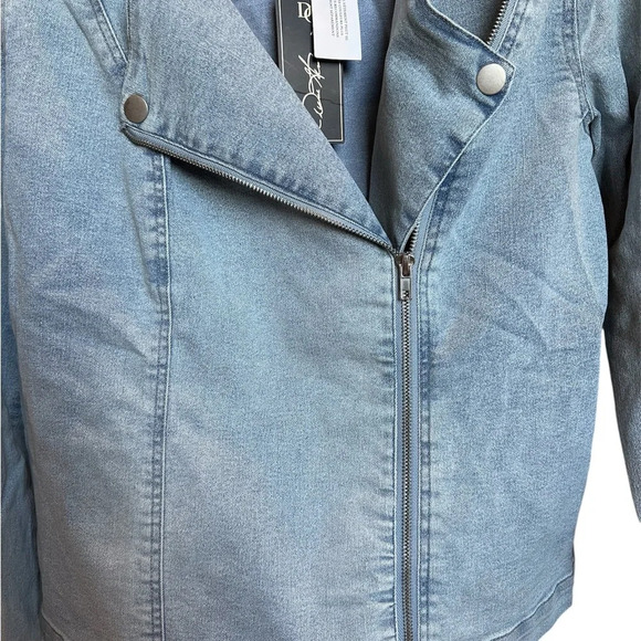 Diane Gilman Collarless Stretch Comfy Light Wash Denim Moto Jean/Jacket … - Picture 4 of 12